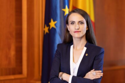 delegatie controversata la washington oana toiu insotita de oameni apropiati de nicusor dan si ilie bolojan 6981eb8c66022