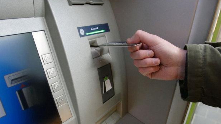 o tara europeana incepe sa scoata din uz bancomatele clasice ce va instala in locul lor 698f6a1ee2e42