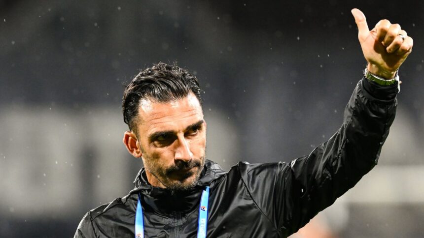 oficial e gata fcsb l a legitimat si charalambous a facut anuntul aproape sa fie gata de joc 698b370de089f