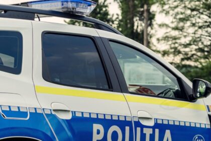 patru barbati au fost retinuti in suceava dupa ce un accident usor s a transformat intr o bataie in toata regula 69971e4b2c355