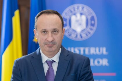 psd il someaza pe premier sa acorde ajutoarele promise pensionarilor adrian caciu nu poti doar sa tai 699e96f6175e1