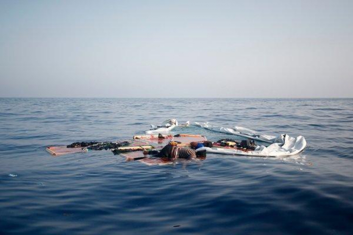 sua au atacat un presupus vas cu droguri in pacific doua persoane au murit 698ac6cc295cf