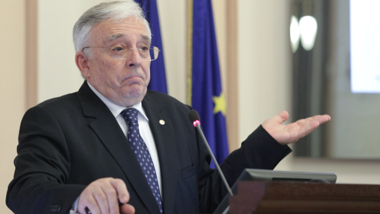 video mugur isarescu avertizeaza asupra riscului de criza in horeca si comert exista o restrangere a cererii dar speram sa fie depasita 6995bfd0363c8