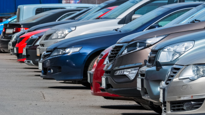 video romanii prefera masinile la mana a doua sapte din zece autoturisme inmatriculate in romania in 2025 au fost second hand 697ef66798a9a