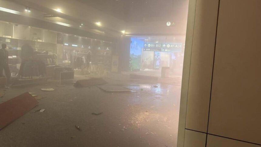 aeroportul din dubai a fost lovit de drone iraniene evacuare de urgenta si alerta de securitate in emiratele arabe unite video 69a3a471d8d3d