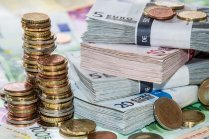 bnr datoria externa a romaniei a crescut la 229 de miliarde de euro in ianuarie ce arata datele despre capacitatea de plata a tarii 69b94a48a9be8