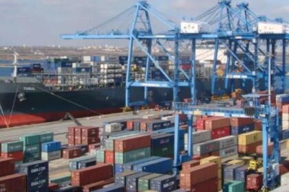 dosar de coruptie in portul constanta arest preventiv si control judiciar pentru functionarii acuzati de mita 69ad4f8634009