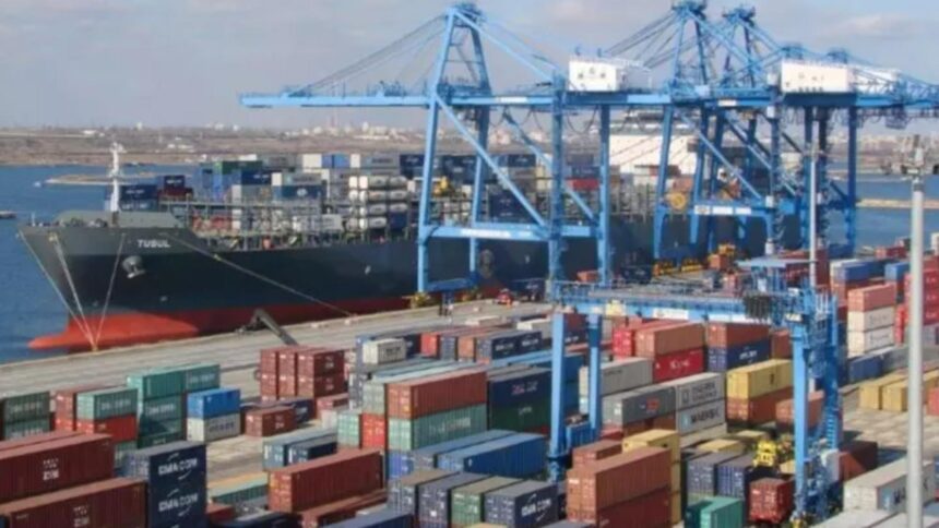 dosar de coruptie in portul constanta arest preventiv si control judiciar pentru functionarii acuzati de mita 69ad4f8634009