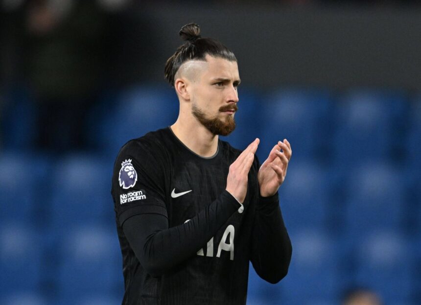 dragusin in fata unui scenariu catastrofal ce se intampla cu salariile de la tottenham in cazul unei retrogradari 69a83112cad46
