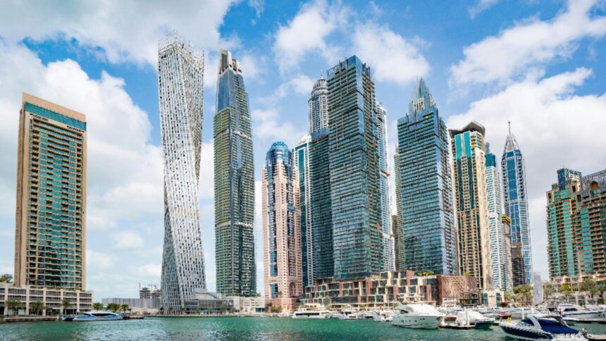 hotelurile din emiratele arabe au prelungit sederile pentru turistii blocati in zona la abu dhabi costurile de cazare sunt suportate de departamentul pentru turism 69a52cf893ddd