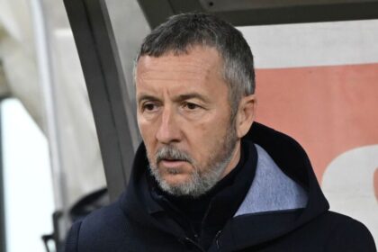 sfarsit de era la fcsb gigi becali s a saturat de transferurile lui mihai stoica si cauta inlocuitor 69a5a6a22850e