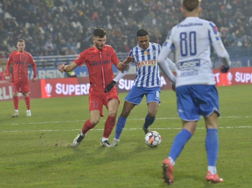 video a fost mai aproape de fc barcelona decat de fcsb si acum s a crucit pentru ce a luat rosu fanii au coborat sa invadeze terenul 69a7dddc7f870