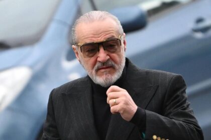 antrenorul cu care s a vazut becali garantul esecului are mai multe infrangeri decat victorii in ultimii ani 69f097165068e