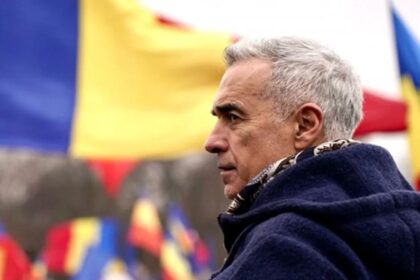 calin georgescu ajunge vineri la tribunalul bucuresti pentru contestatia privind prelungirea controlului judiciar ziua si procesul manevrele disperate ale sistemului 69ce161e13b40