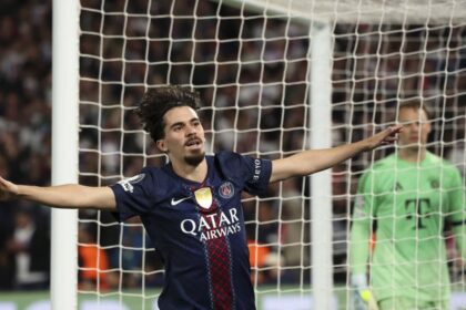 galerie foto francezii au rezumat in doua cuvinte nebunia din psg bayern munchen 5 4 69f13fcf5c727