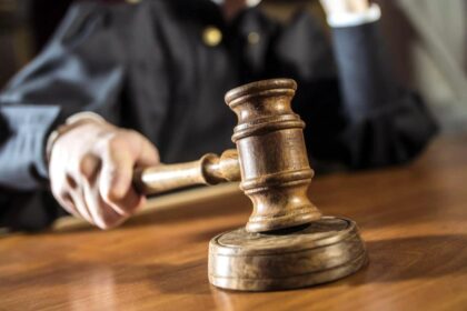 individul care si a ucis concubina insarcinata cu toporul a fost condamnat la inchisoare pe viata decizia este definitiva 69e9b65ef37e2