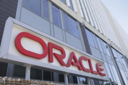 oracle a inceput un nou val de concedieri in timp ce compania face investitii masive in inteligenta artificiala 69ccb56a9db1d