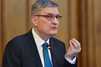 video daniel daianu despre impozitul progresiv argumentele ca echitabila este cota unica mi se par ridicole 69e9de357d3ef