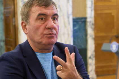 cm 2026 gheorghe hagi si a anuntat antrenorii secunzi unul dintre ei a lucrat si cu mircea lucescu 6a10268fde40e