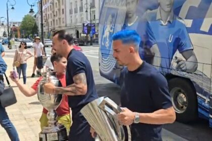 foto si video nicusor bancu schimbare radicala de look cum a aparut in ziua in care campionii au devenit cetateni de onoare ai craiovei 6a11a8a2c06ed 1