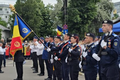 MApN: Ceremonii militare și religioase dedicate Zilei Eroilor, pe 21 mai