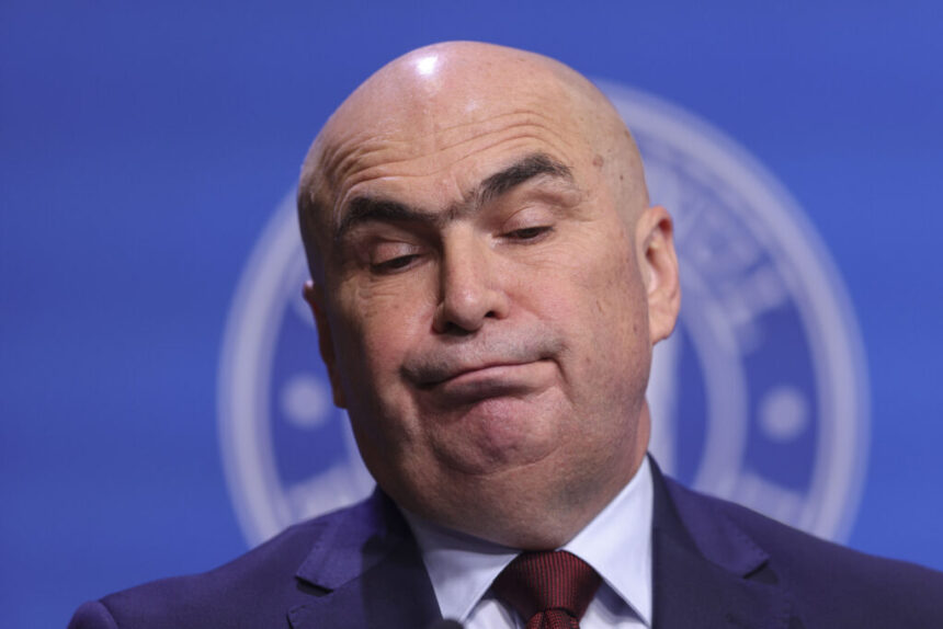 Gabriel Zetea (PSD): Bolojan a promis să combată privilegiile salariilor mari, dar nu a acționat.