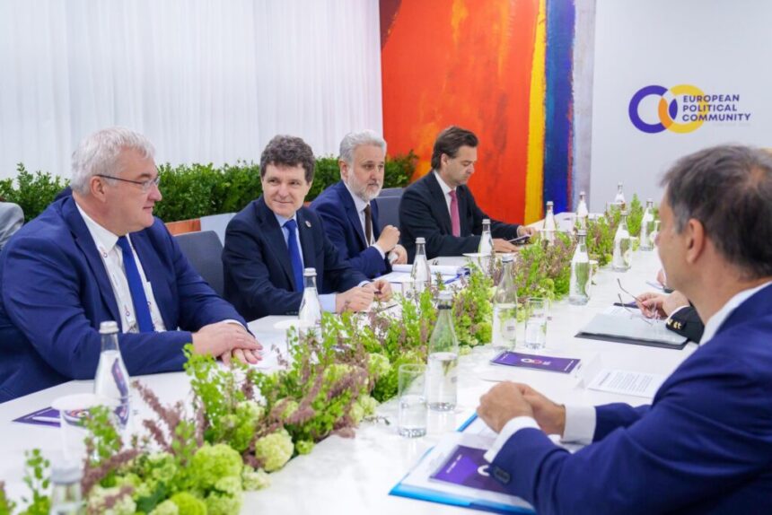 Nicușor Dan, la reuniunea despre Coridorul Vertical de Gaze: Prioritatea maximă - creșterea rezilienței energetice.