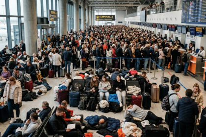 Gemini Generated Image rizcm5rizcm5rizc edited crowded airport