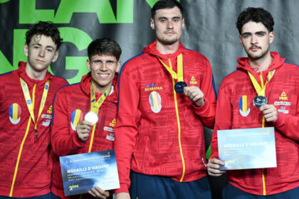 video scrima echipa masculina de sabie a romaniei a cucerit argintul la campionatele europene 6a379e7e59200 3