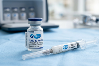 1784571514 vaccin covid pfizer AI