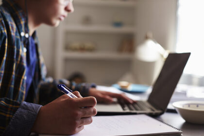 Scoala online