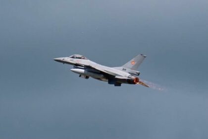f16 foto fb mapn