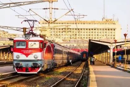 tren cfr gara de nord foto fb fed nationala feroviara miscare comercial vagoane