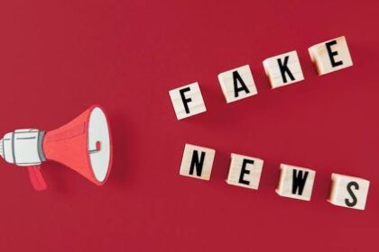 Stiri false fake news