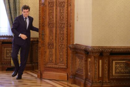 nicusor dan consultari cotroceni inquam photos octav ganea 1024x683