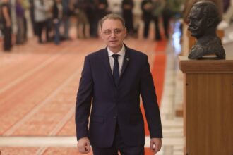 luca niculescu parlament foto inquam photos 1024x683