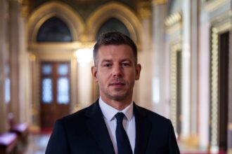 magyar peter foto facebook magyar peter