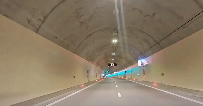 tunelul curtea de arges foto screenshot fb cnair